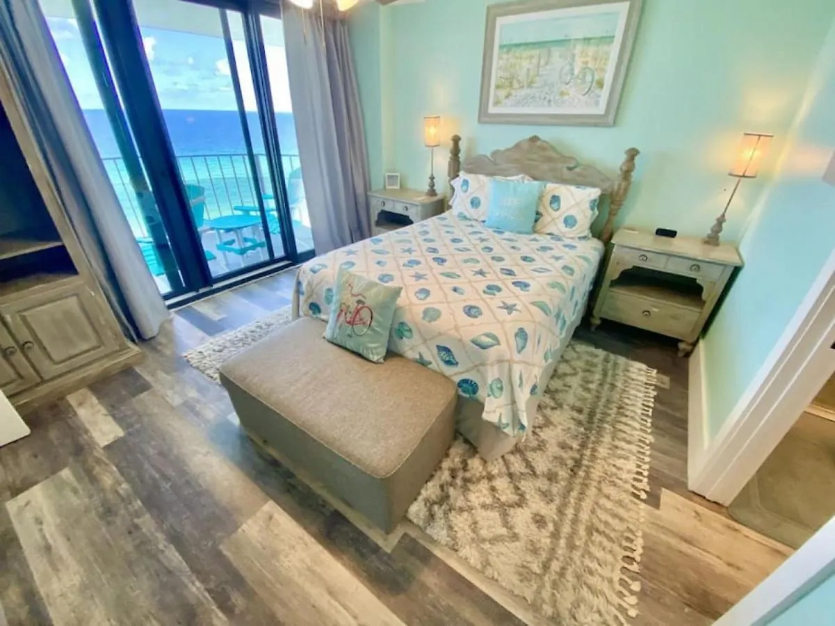 Watercrest Condo 1704 Beach Front Great View Panama City Beach Holiday home